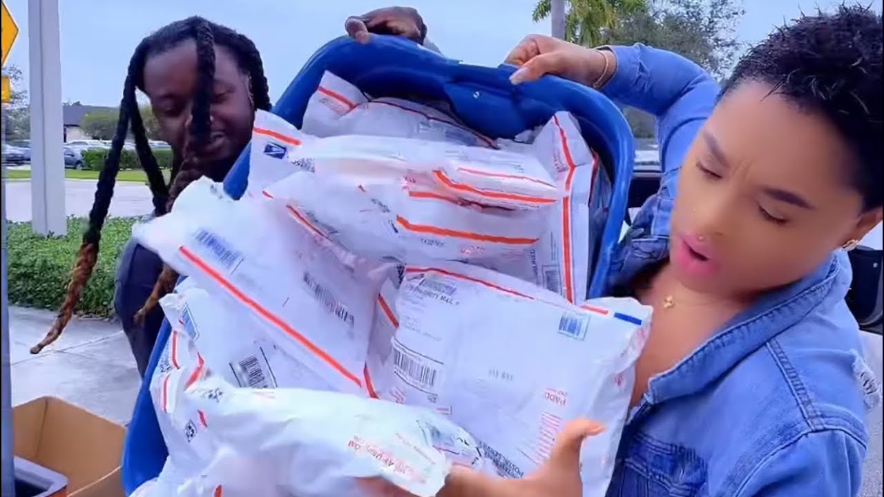 Jou samedi jou pou Blondelight fe livrezon pou tout kliyan li yo mesi bokou