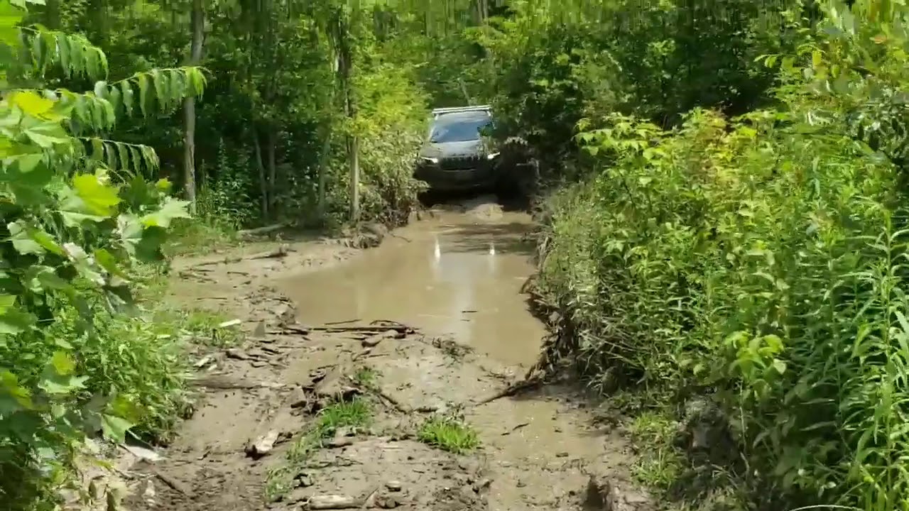 2019 KL Jeep Cherokee (Mudding, Off Road, Overlanding)