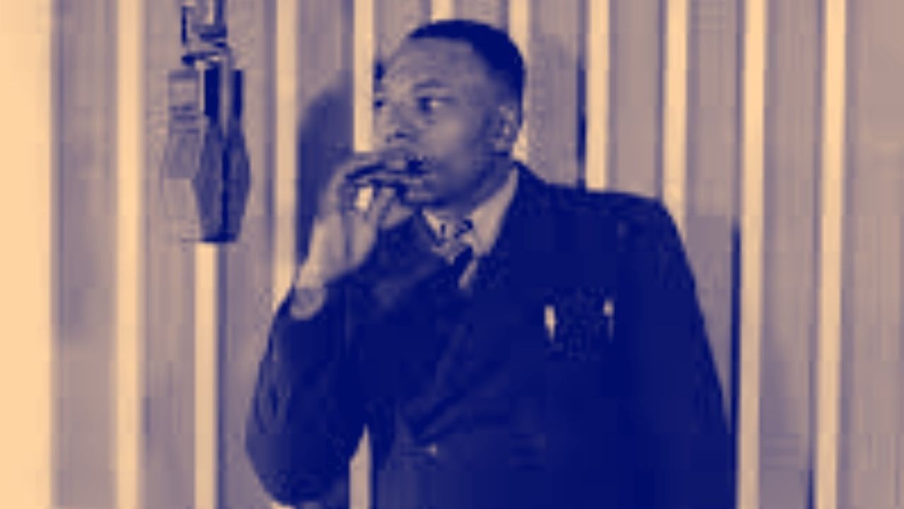 Jazz Gillum - I'm Not The Lad (1946)