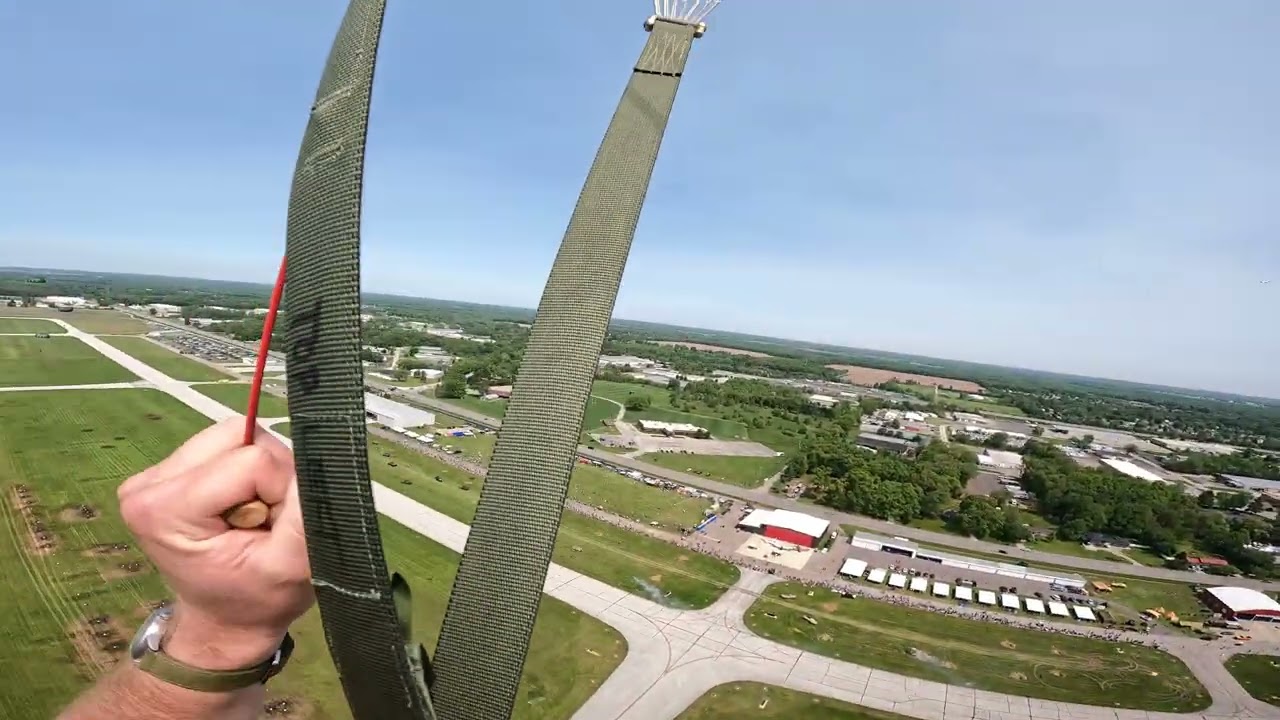 Round Canopy Parachute Team at the Elkhart Airshow 5/21/23