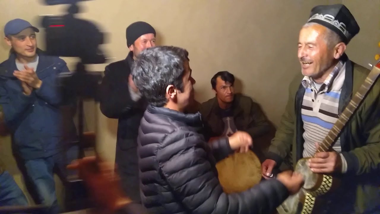 Ана базму мана базм| Базми зинда бо иҷрои устод Наҷмиддин тӯйи Рукнобод!