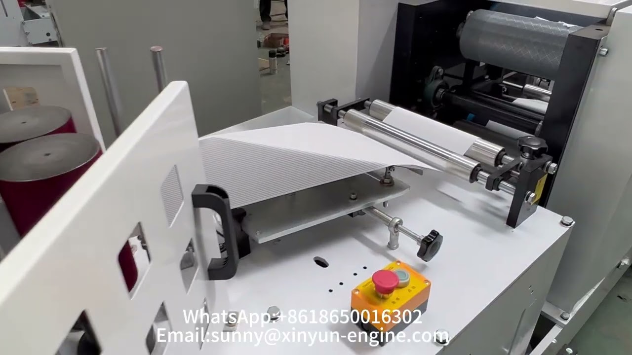 2 sets fully automatic transfer napkin paper folding machine working together