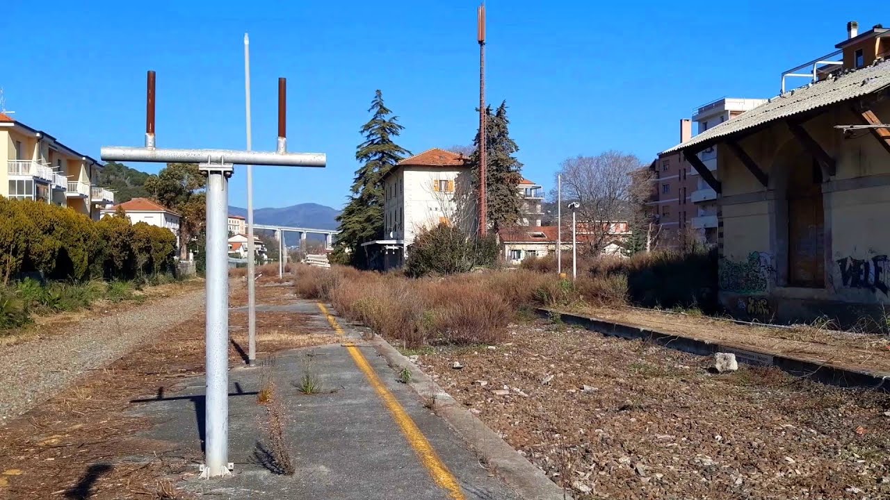Flashback : ex stazione FS di Andora 1872-2016