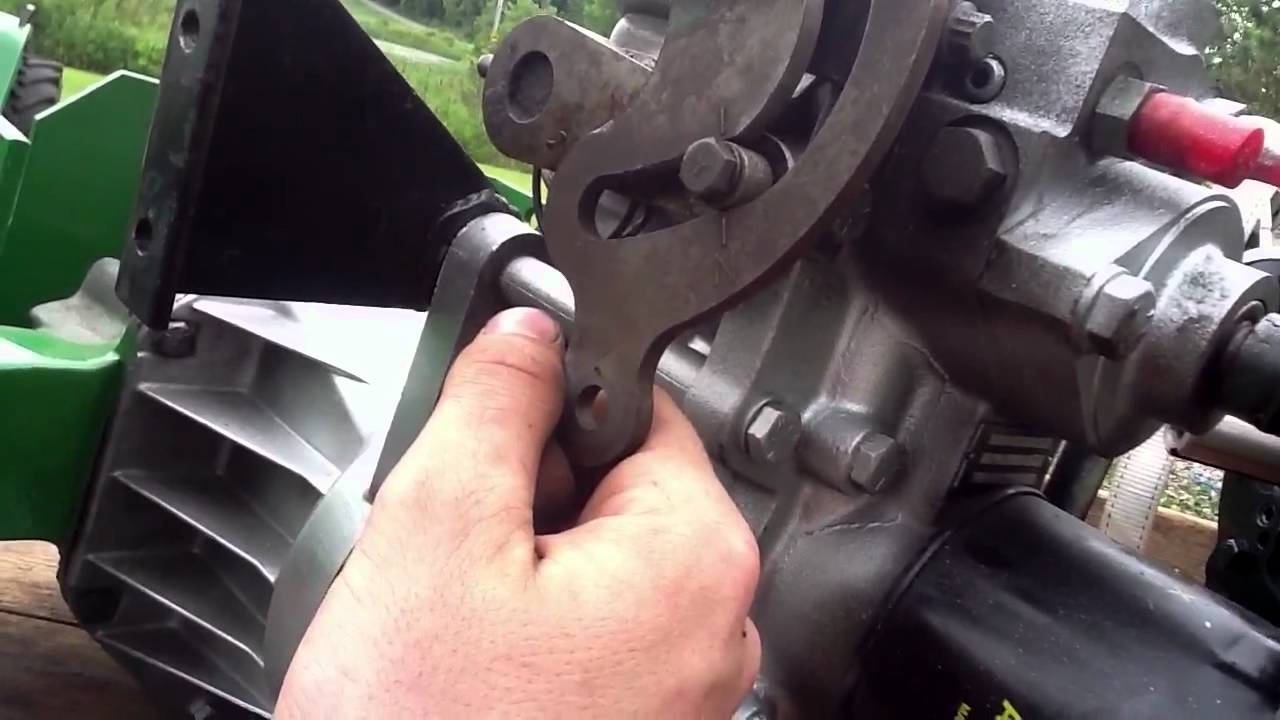 John Deere 140 transaxle