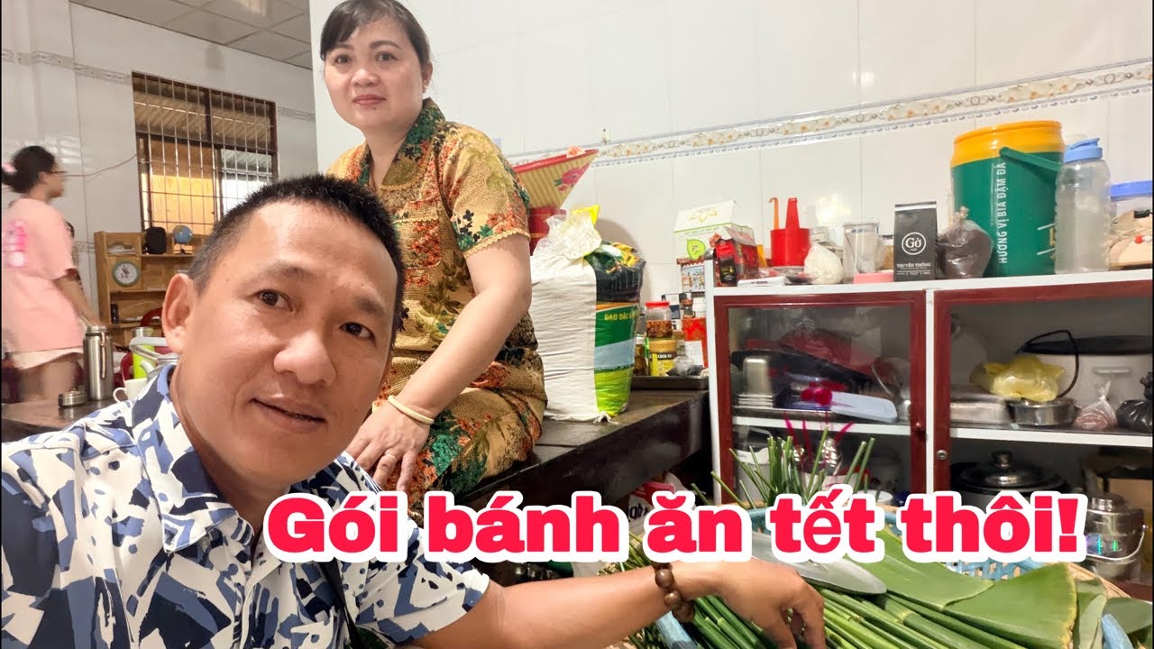 Cảm nhận không khí tết, gói bánh ăn tết thôi!