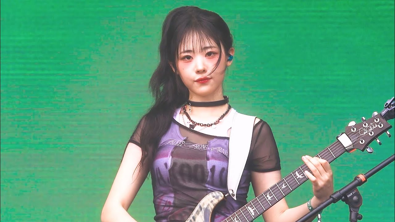 [4K] 250801 QWER 히나 OVERDRIVE 직캠 @2025 펜타포트 | QWER HINA 4K FOCUS CAM OVERDRIVE