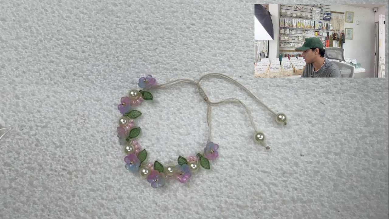 VENTA MG #57: ARETES DE BISUTERIA CON CRISTAL PRECIOSA