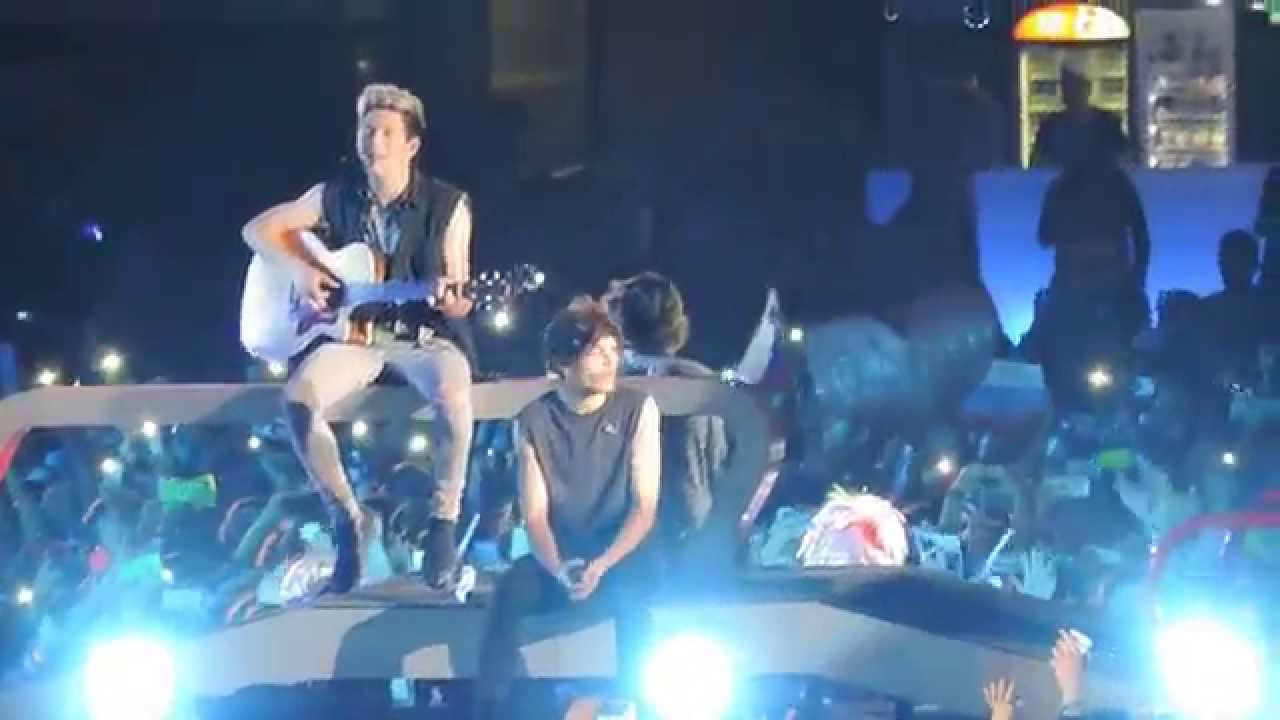 Little Things - One Direction | WWAT | San Siro (Milan) | 28.06.2014