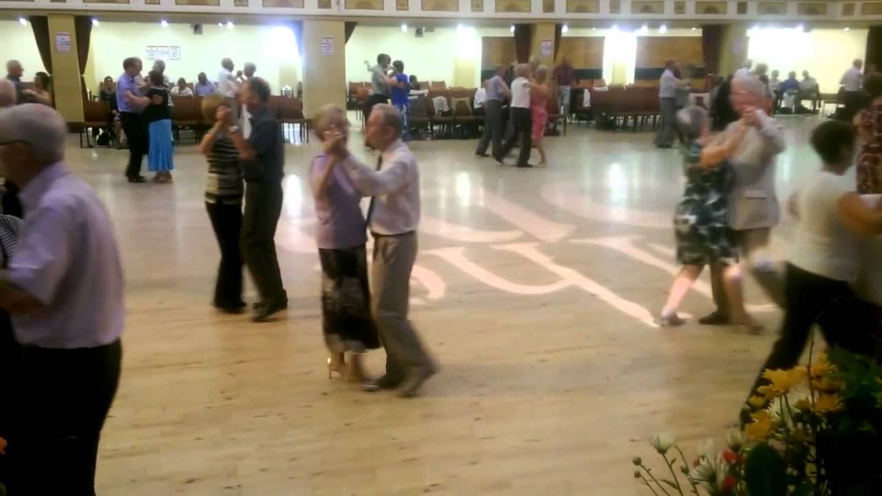 Snowberry Foxtrot Sequence Dance