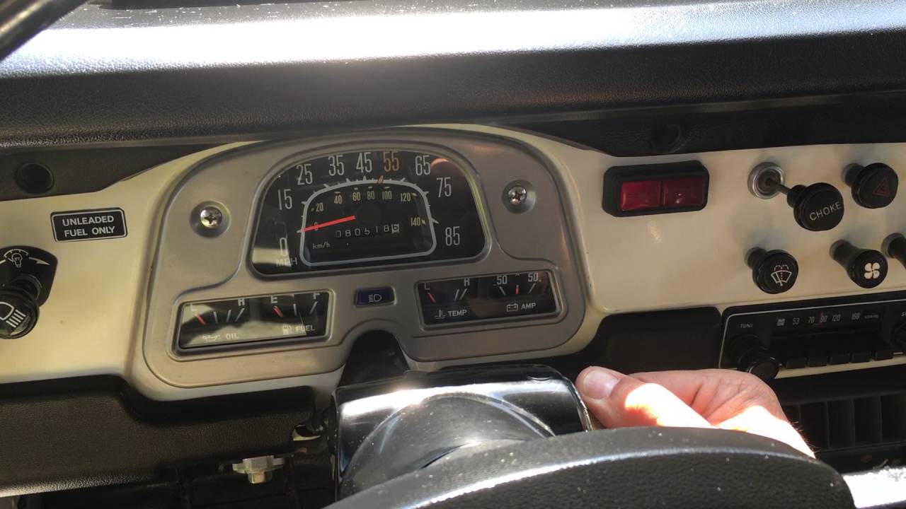White 1981 FJ40 Softtop