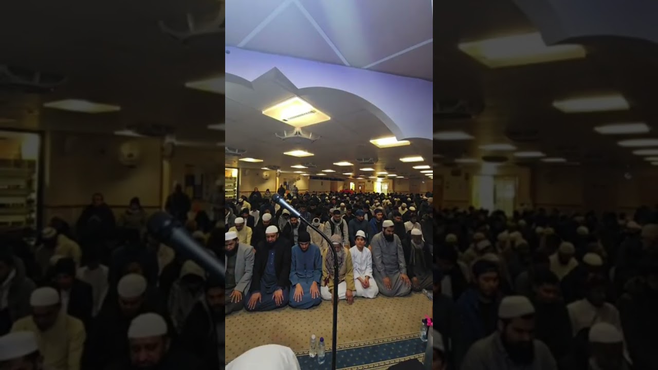 Tarawih prayers for the seventeenth night of Ramadan, 1446 AH, London