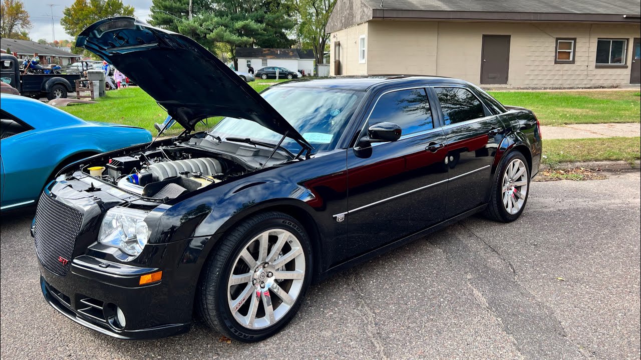 Обзор Chrysler 300C SRT8 за 6 месяцев #hemi #srt8 #chrysler300c