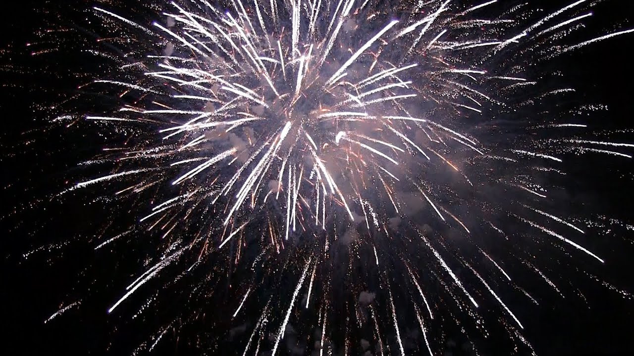 El piromusical posa fi a quatre dies de Festa Major
