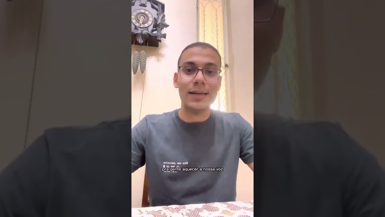 De baixo para baixo: o que faço antes de cantar ? (ALONGAMENTOS E VOCALIZES PARA BARÍTONOS E BAIXOS)