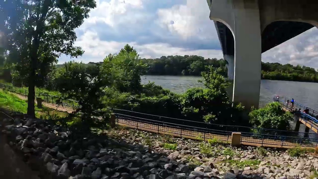 Riverside Serenity: A Tour of the Tennessee Riverpark in Chattanooga