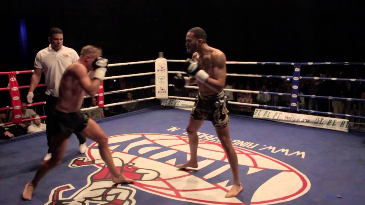 FIGHT FANS 9 10 XAVIERO GROENBERG VS JOS KOENEN