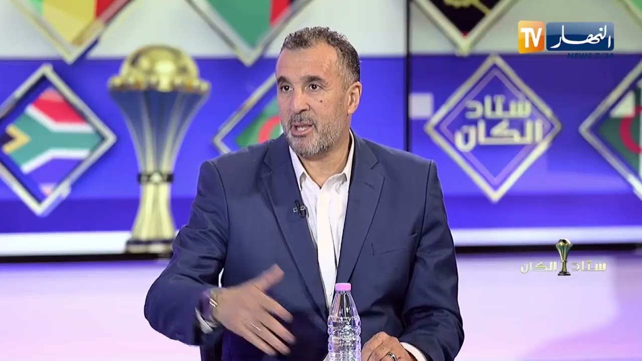 مصطفى معزوزي يرد على المغاربة .. نحن لا ننحني للأشخاص وما نبوسوش اليدين
