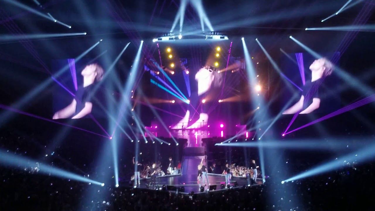 BTS in LA Day 4: ARMY Wave + So What + Anpanman