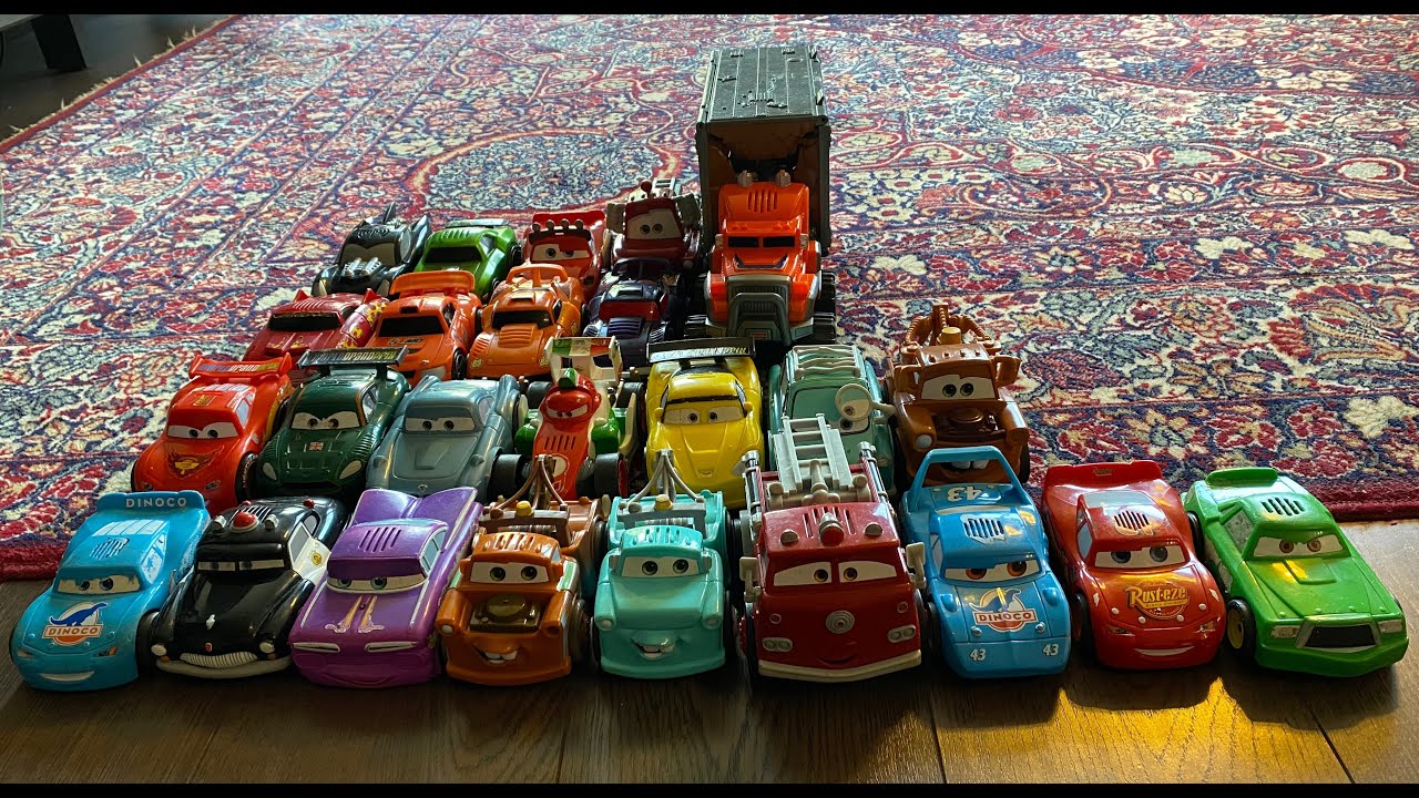 Disney Pixar Shake N Go Cars Showcase: Lightning McQueen, Chick Hicks, Mater, Sheriff, Red, Ramone..