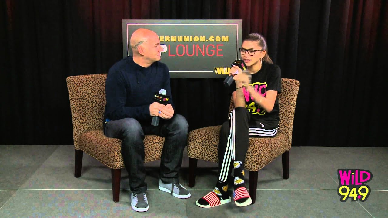 Zendaya talks about getting her heart broken, "My Jam" and gives advice to Iggy Azalea