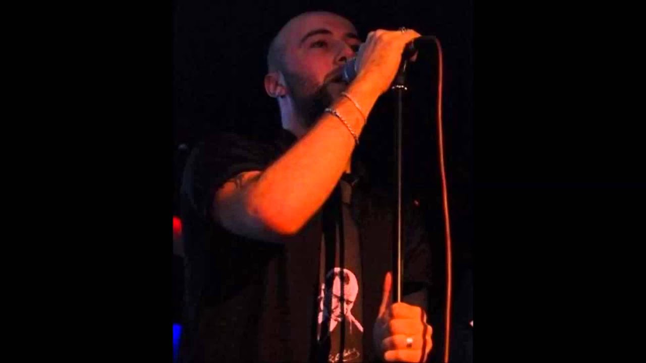 Bu Ara İhtiyacım Var Sana (Emre AKAD)