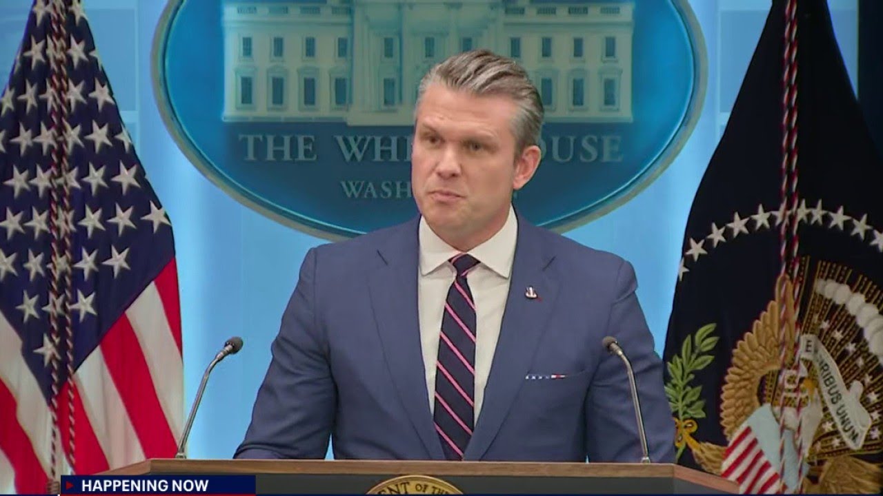 &laquo;Бог благ&raquo;: Хегсет подробно рассказывает о душераздирающей спасательной операции на Пасху в Иране.