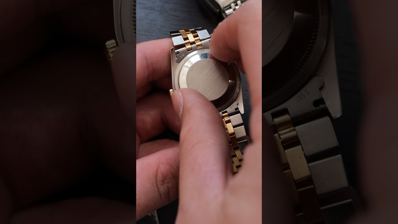 Opening up a 2003 Rolex Datejust