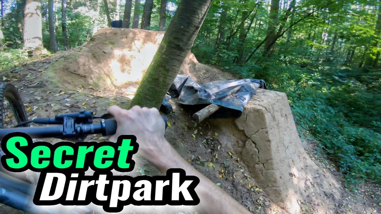 Secret Jumpline im Wald // Nittenau Bikepark Trails