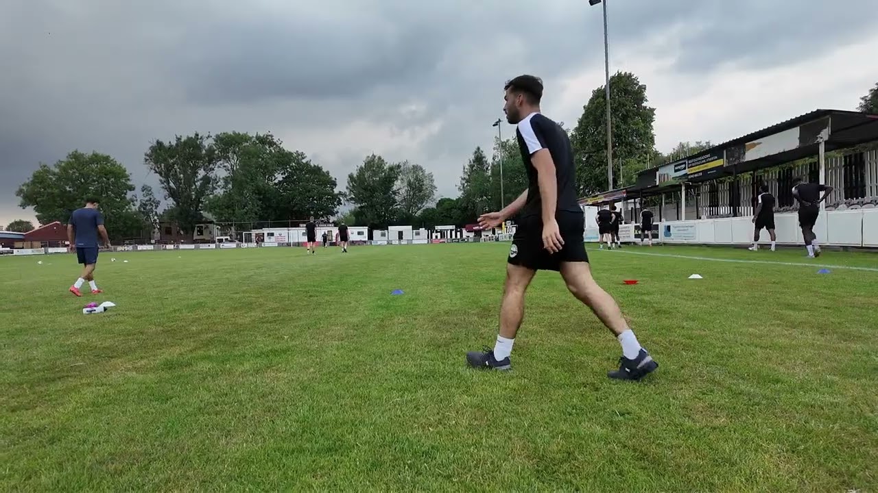 Behind the Scenes 1 - Colls in pre-season training.