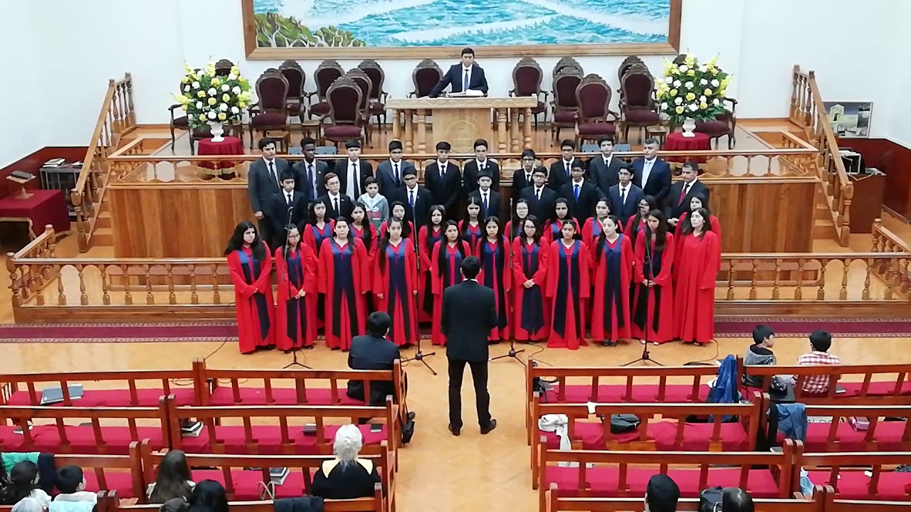 Es exaltado - Coro Intermedios IEP Antofagasta