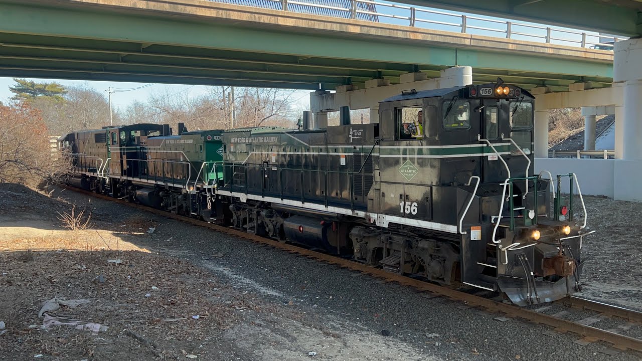 NEW YORK ATLANTIC RAILWAY RS71 AT HOLTSVILLE! (11 GERSHOW, 20 SILLS).