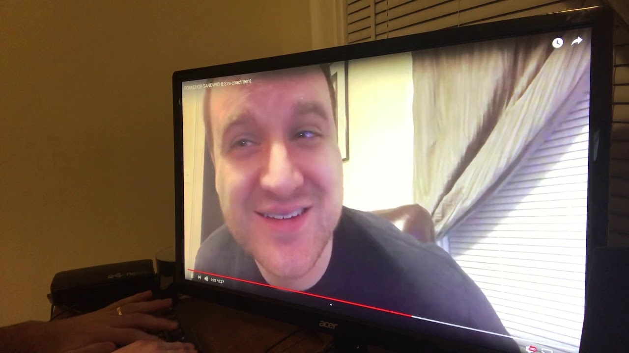 radicalfaith360 plays with himself