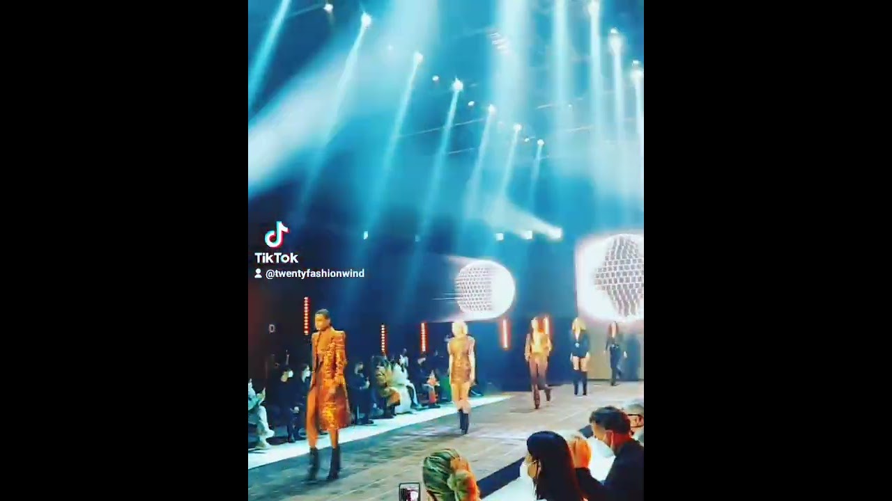 ALTAROMA@DIGITAL RUNWAY#visibile in twentyfashionwind.it# sfilata di ALBERTO AUDENINO