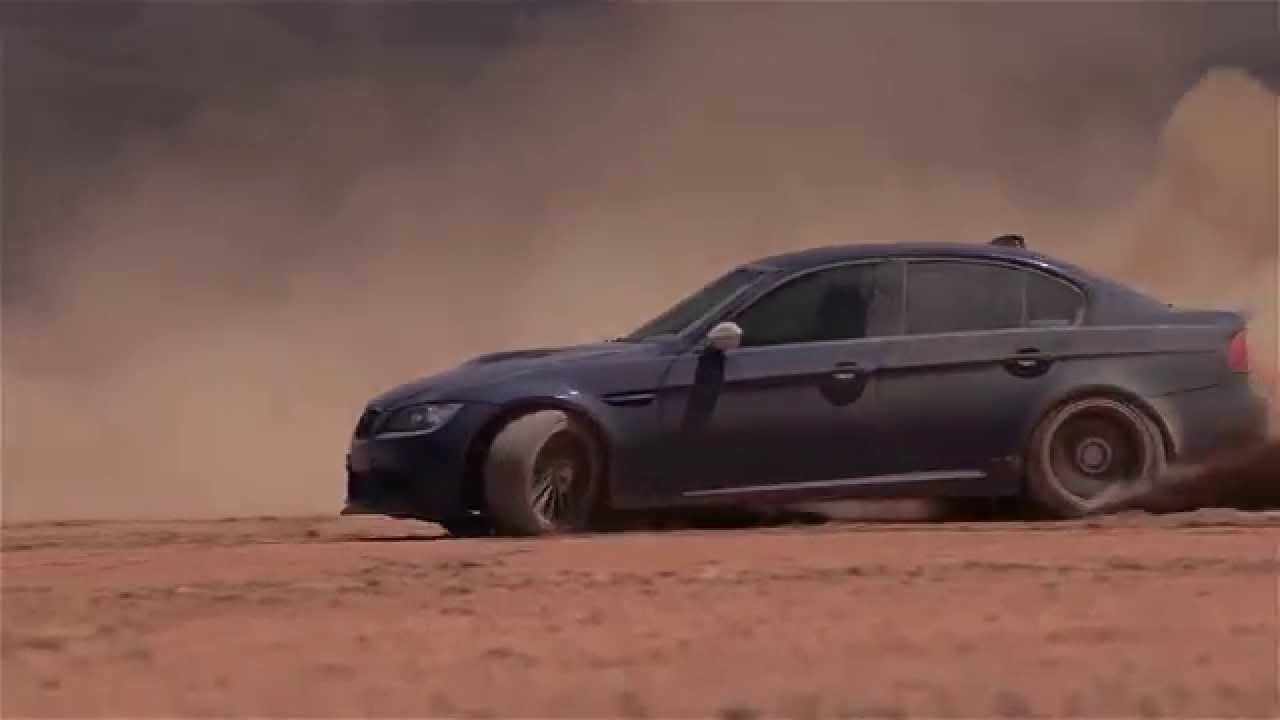 E92 BMW M3 Drifting in the dirt!