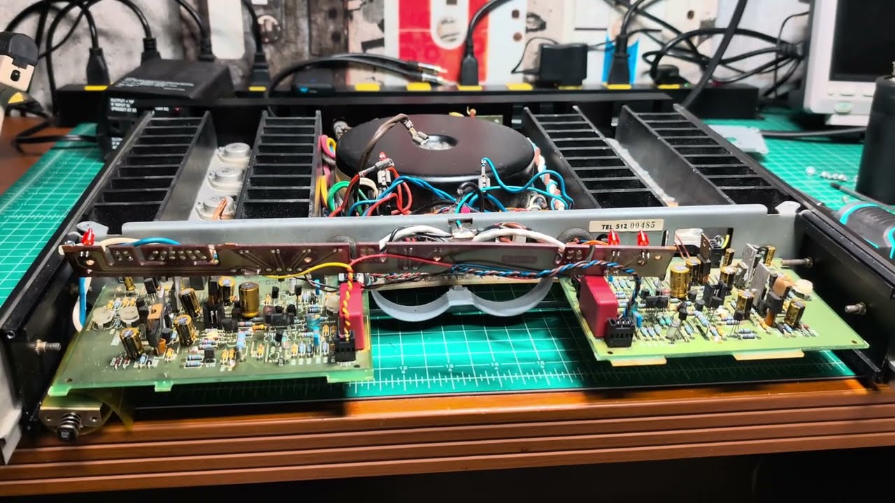 Tandberg 3006A Restoration Part 2: Complete Recap and Power Up