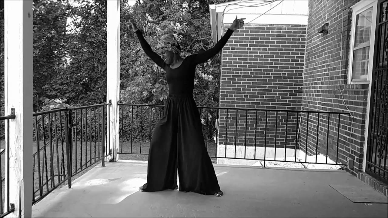 Yolanda Adams 