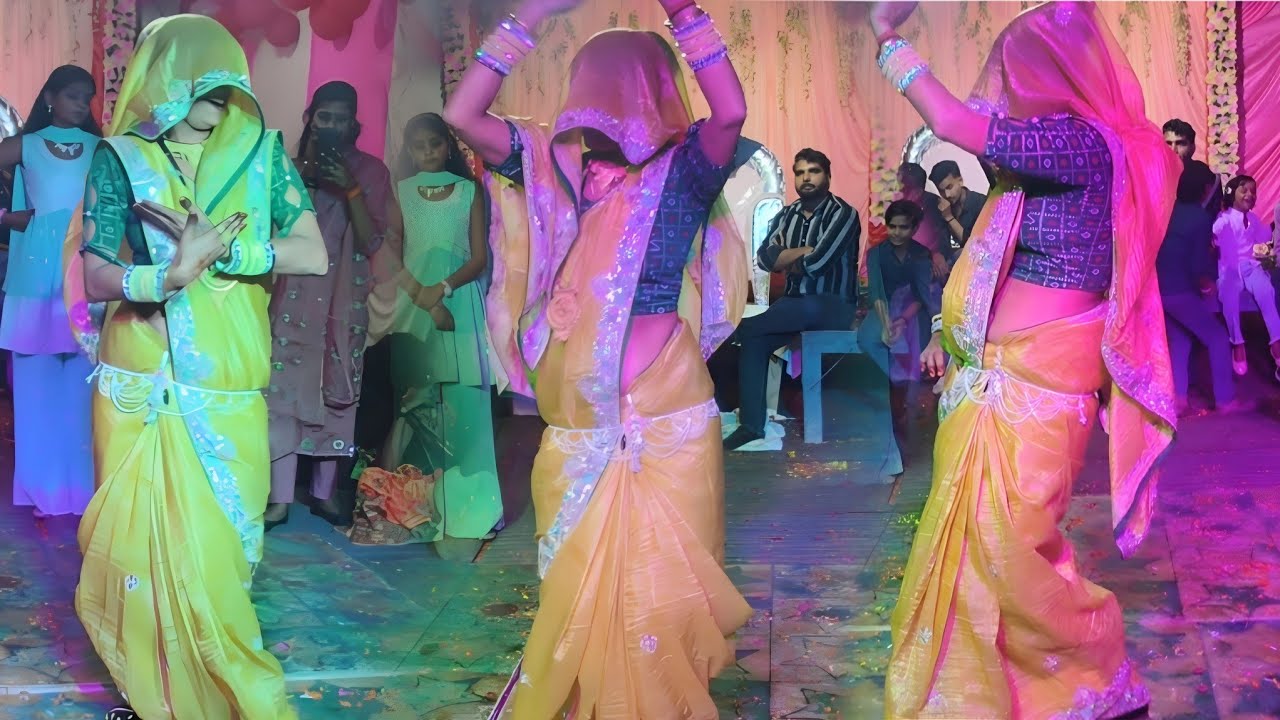 ट्रेंडिंग सोंग√√काऊ सौतन के पड़े हो चक्कर में//मेरी जैसी कोई नहीं टक्कर में#अवनीश शास्त्री भरथना