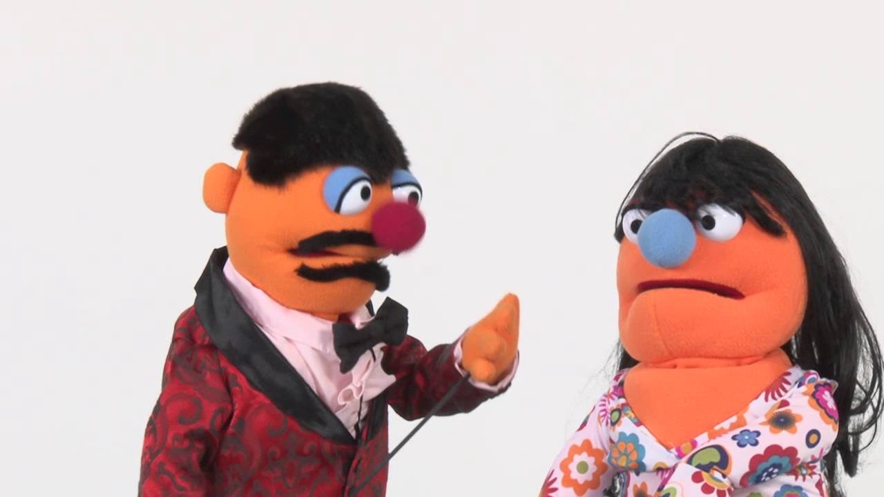 Stop the Compliment Sandwich from Leadership IQ
