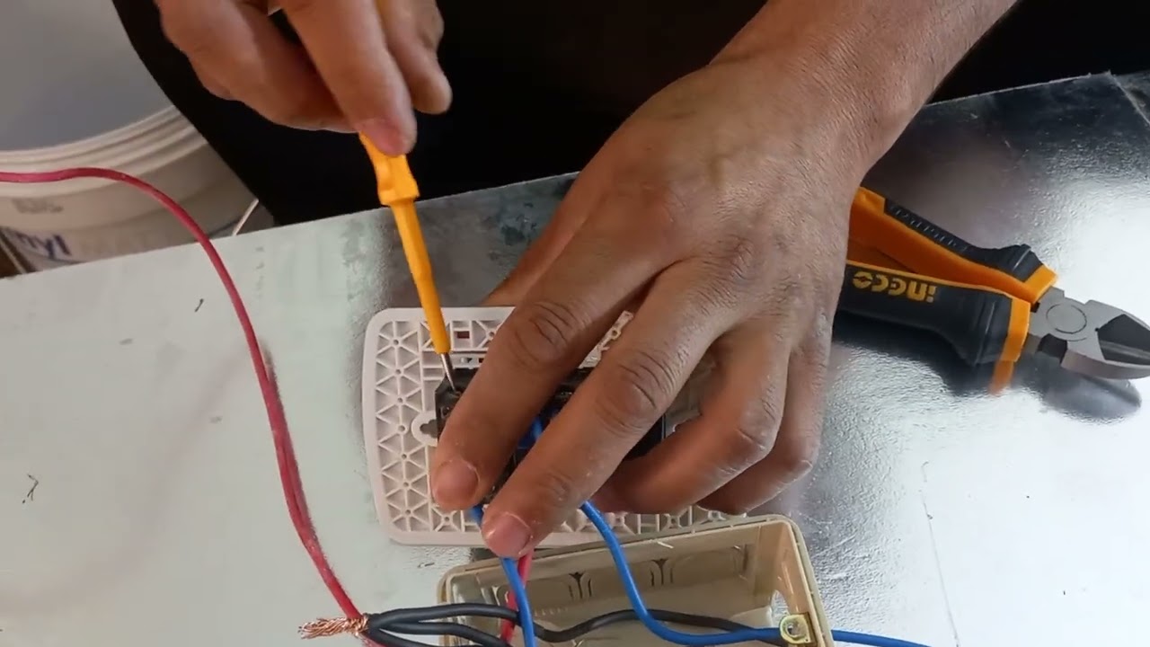 طريقة تركيب كبستين مع فيش