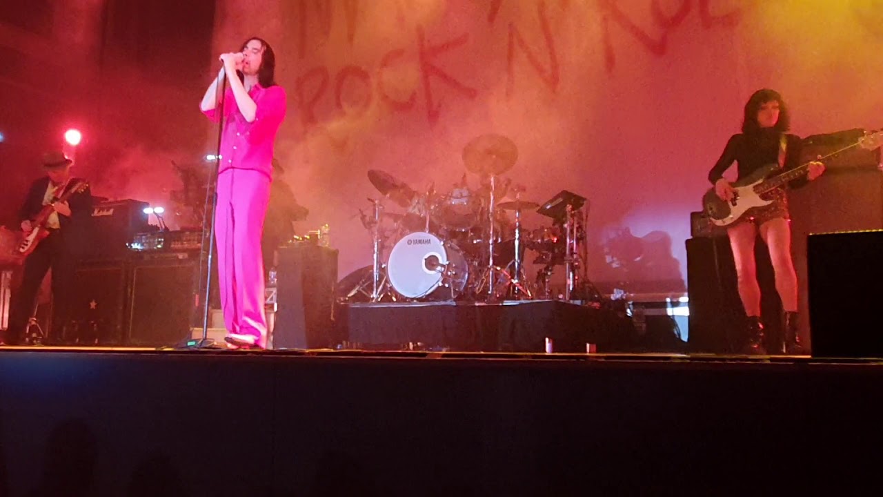 Primal Scream playing 