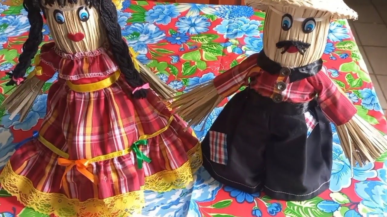 (Diy)Decoração junina usando retalhos de tecido e vassoura de palha!
