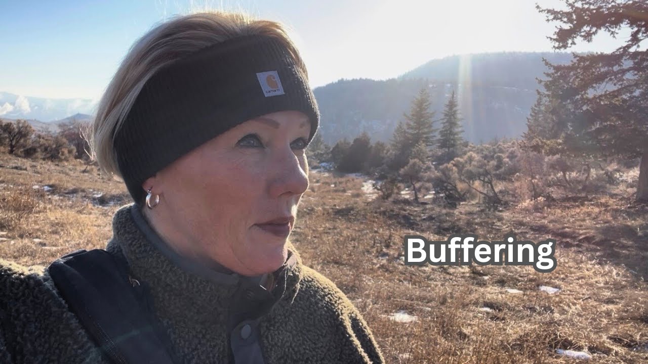 Buffer your stress: Silent ASMR walk in the 🇨🇦 desert.