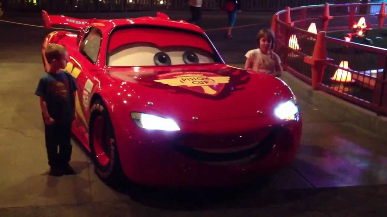 Lightning McQueen in Cars Land