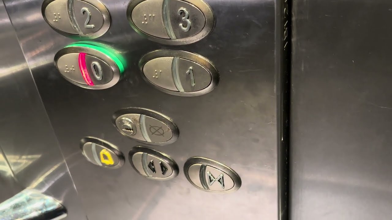 Orona Lift, TU Dublin, Linen Hall, Dublin 