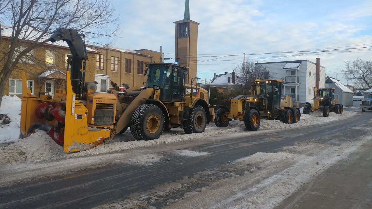Snow Removal Road Work with a Big Loader, Motor Graders, Dump Trucks, and a Holder tractor (Cool!!)