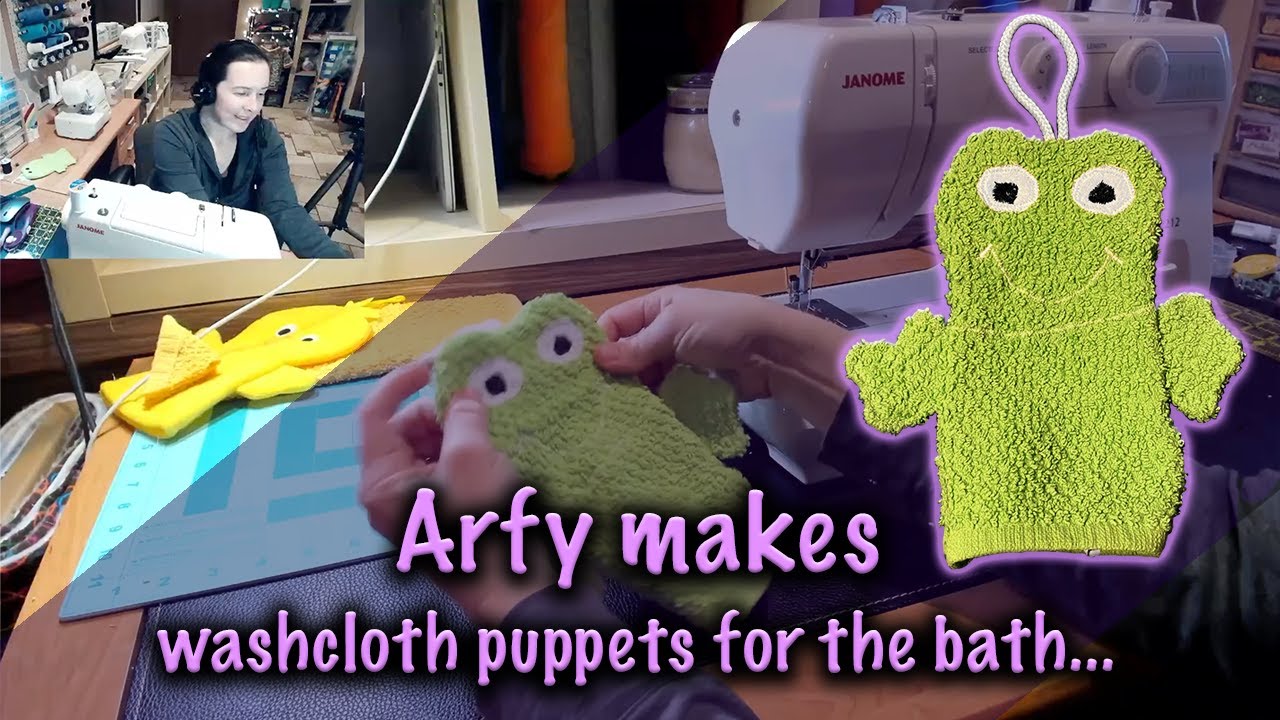 Arfy makes washcloth puppets for the bath…
