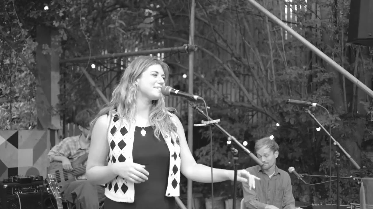 Ella Clayton - Please Me | Woodburner