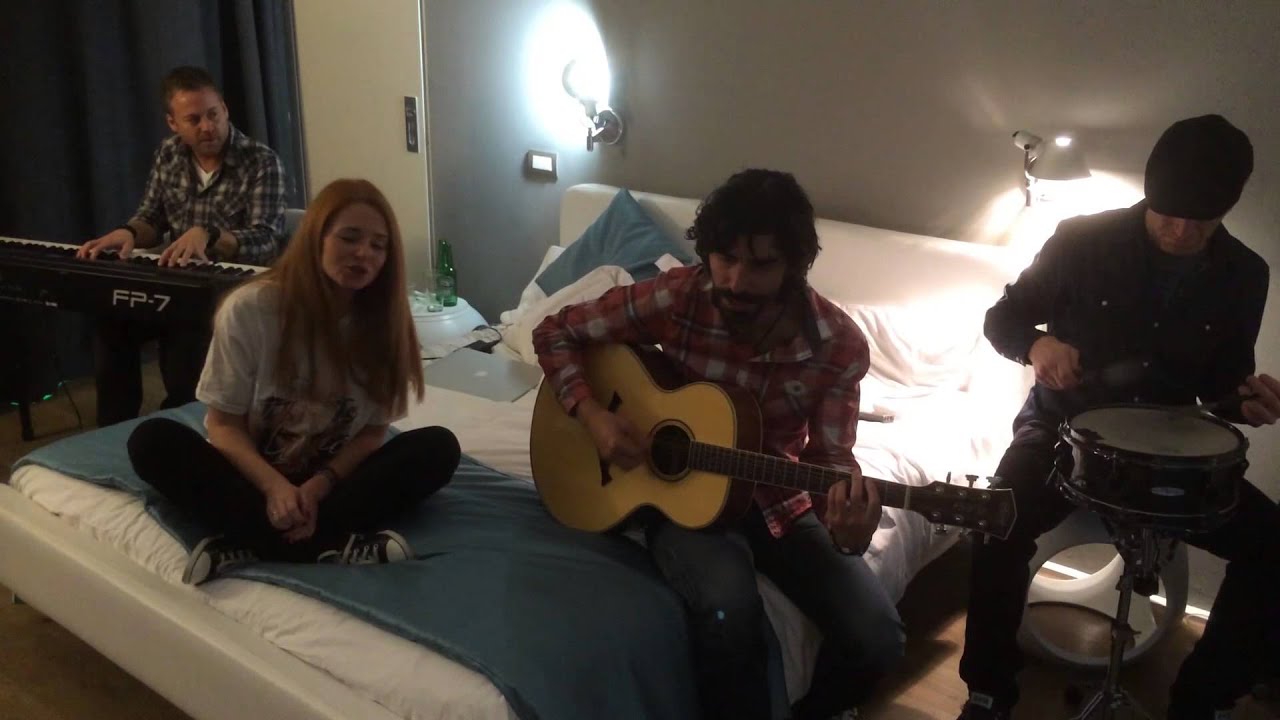 Lena Katina - Keep On Breathing (Live from Rome - Stageit)
