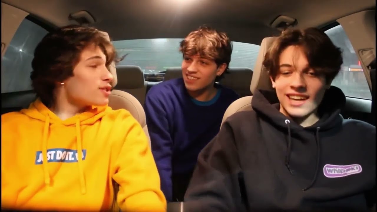 All of the Sturniolo Triplets Outros! (part 5)