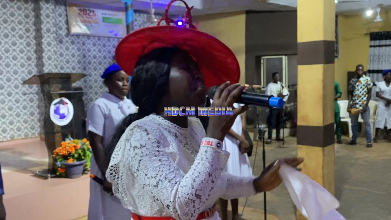 MINISTREL KEMI ADEWUYI MINISTRATION AT CELEBRATING THE MESSIAH || ESM CHRISTMAS CAROL 2025.